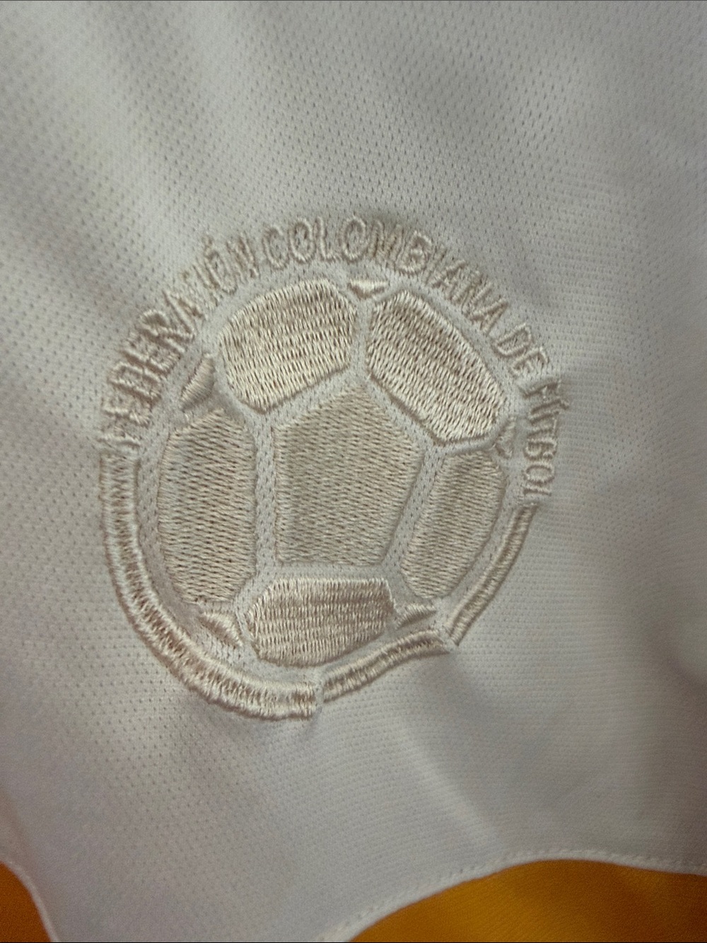 Adidas Columbia soccer team. 100 yr Anniversary shirt.  Federation of Columbia - Picture 2 of 13